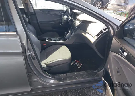 2011 Hyundai Sonata Se z USA, uszkodzony, nr VIN 5NPEC4AC8BH066346